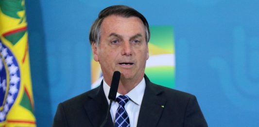 “A pandemia serviu para revelar os aprendizes de ditadores", diz Bolsonaro