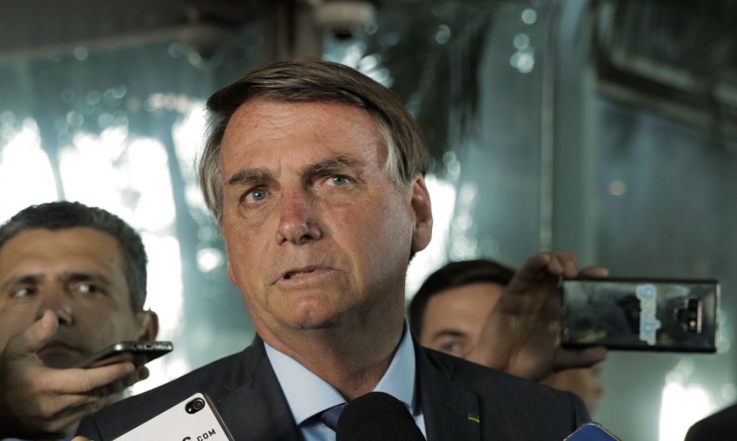 Bolsonaro critica uso da sua imagem por candidato de Curitiba: 