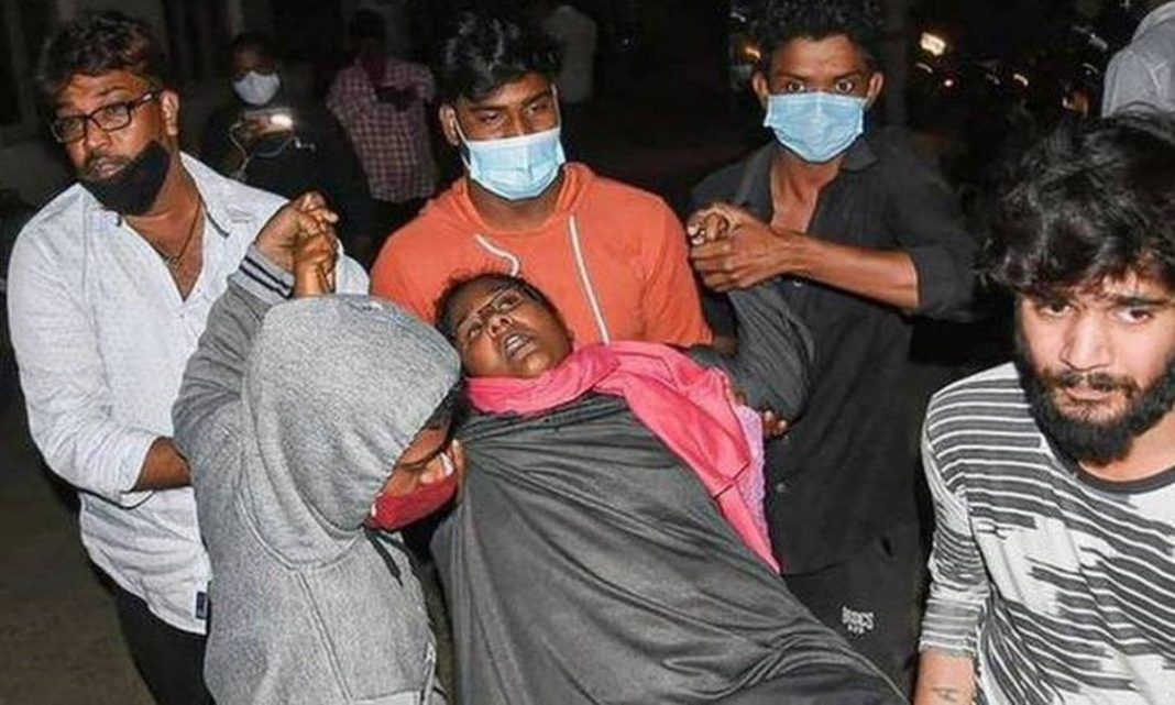 Doença desconhecida causa mais de 300 internações de pessoas com convulsões na Índia