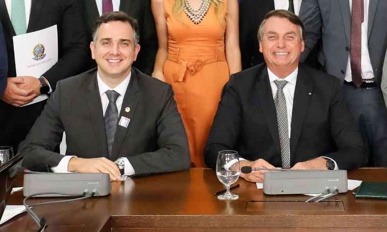URGENTE: com apoio de Bolsonaro, Rodrigo Pacheco é o novo presidente do Senado