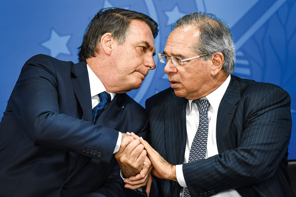 Bolsonaro faz nova sinalização aos mercados: “Guedes é uma âncora do nosso governo"