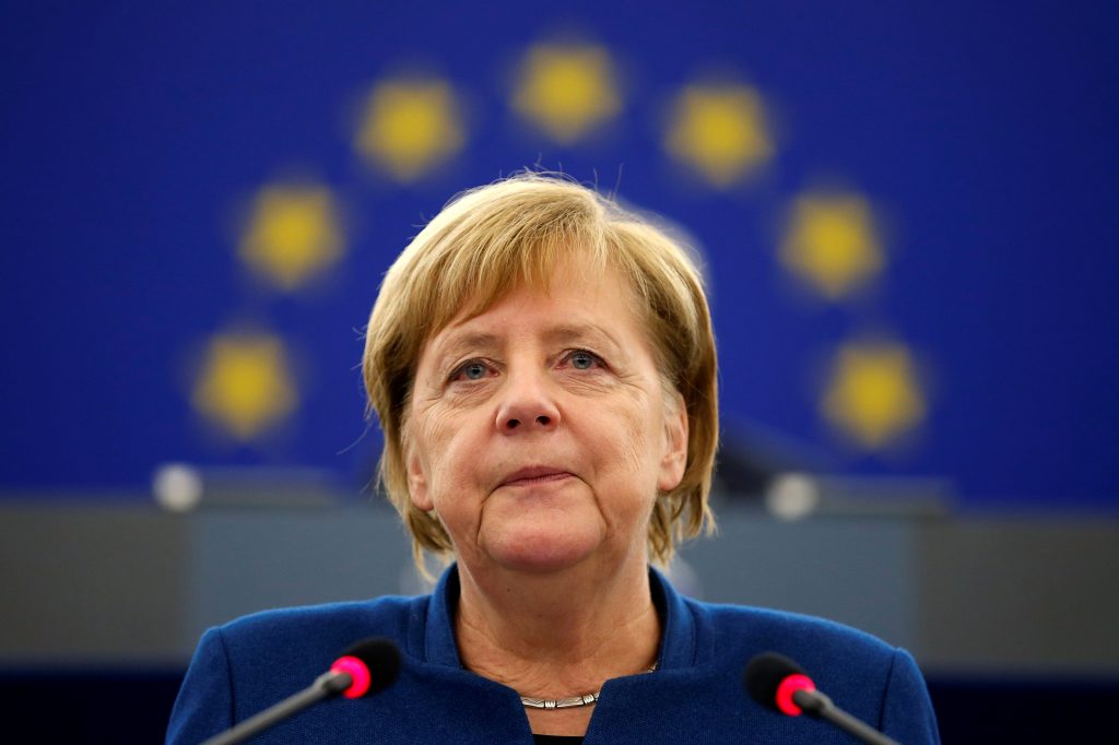 Chanceler da Alemanha diz que decretar lockdown na Páscoa foi um erro e pede perdão