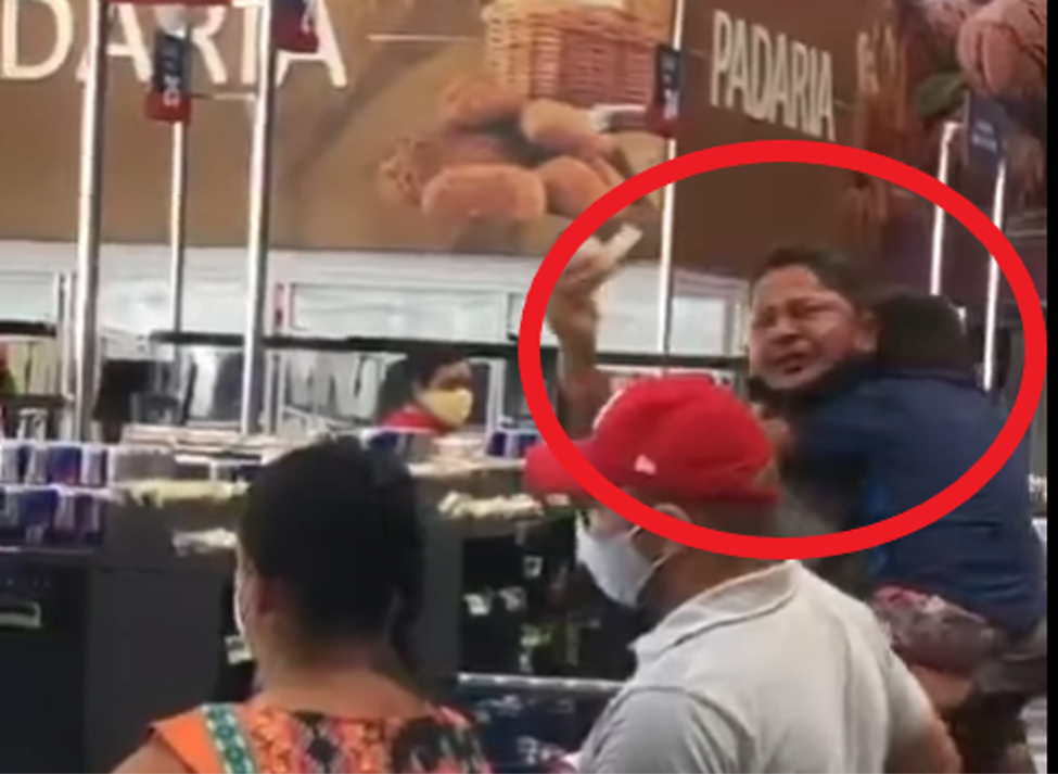 VÍDEO: desempregado e com criança, homem entra em prantos ao pedir comida em mercado